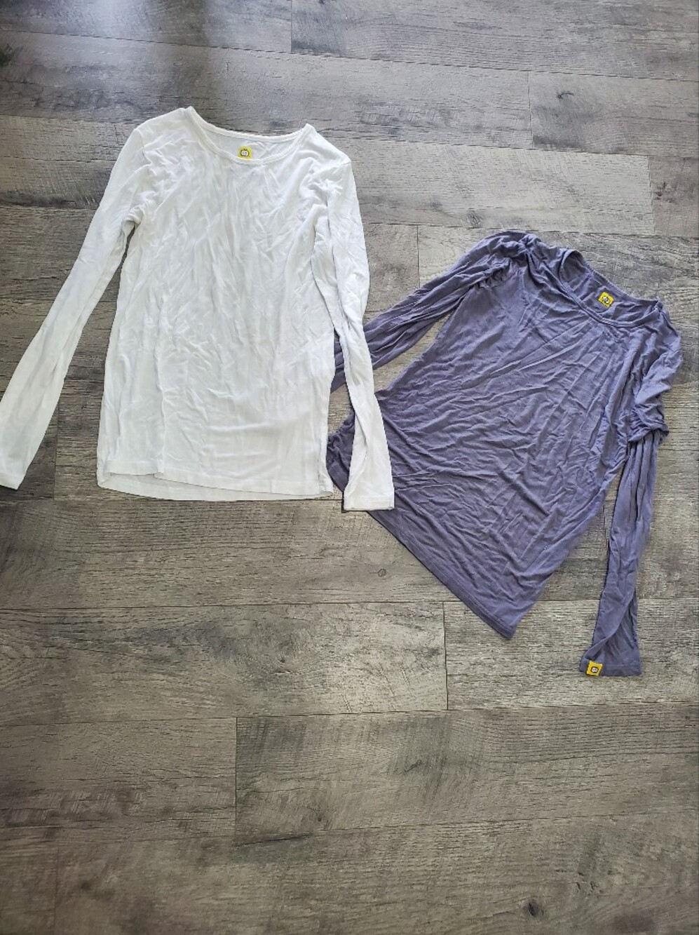 Long Sleeve wonderwink shirt